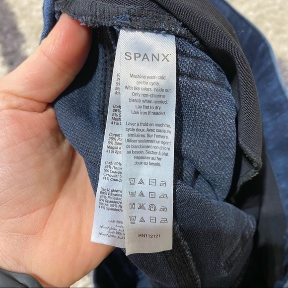 Spanx Jean-ish® Denim Ankle Leggings - Picture 13 of 13